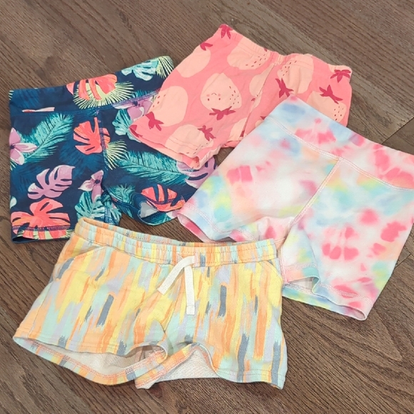 Girls Shorts Lot (4) size 3T/4T - Picture 1 of 6